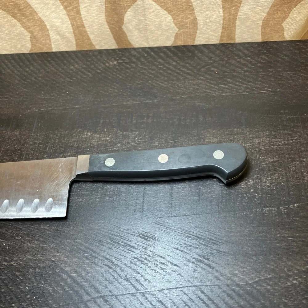 J.A. Henckels International Santoku Knife 7 inch 180mm Hollow Edge 16257-180